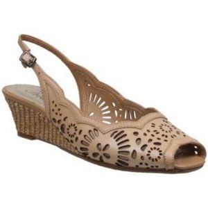 Trotters Tan Melanie Peep Toe Wedge Heel size 11